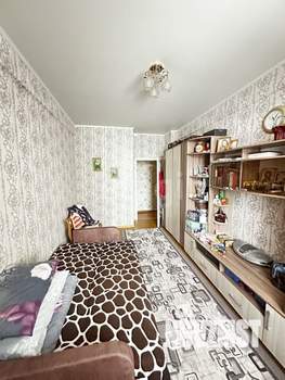 3-к квартира, вторичка, 74м2, 3/3 этаж
