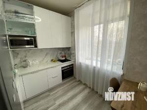 2-к квартира, вторичка, 60м2, 3/3 этаж