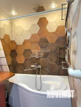 2-к квартира, вторичка, 76м2, 1/10 этаж