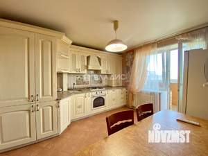 2-к квартира, вторичка, 61м2, 10/10 этаж