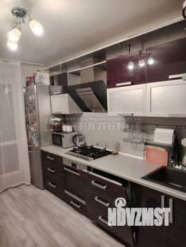 2-к квартира, вторичка, 63м2, 1/10 этаж