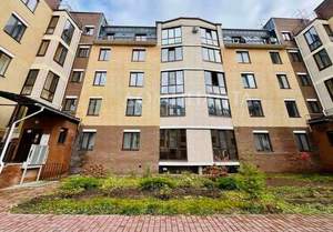 3-к квартира, вторичка, 90м2, 2/5 этаж