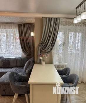 2-к квартира, вторичка, 63м2, 2/9 этаж