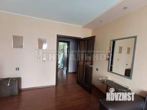 Фото квартиры на продажу (10)