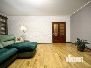 3-к квартира, вторичка, 102м2, 4/10 этаж