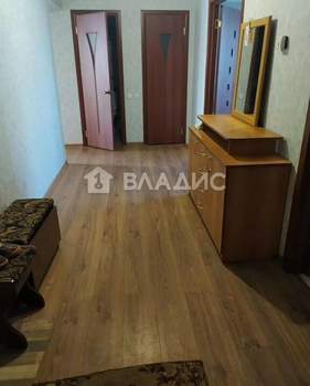 2-к квартира, вторичка, 66м2, 1/10 этаж