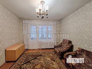 2-к квартира, вторичка, 52м2, 1/9 этаж