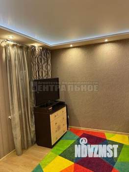 2-к квартира, вторичка, 63м2, 1/10 этаж