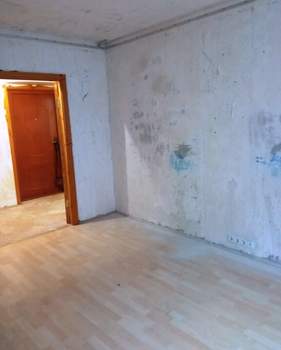 2-к квартира, вторичка, 51м2, 1/10 этаж