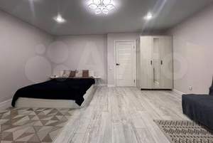 2-к квартира, вторичка, 70м2, 1/10 этаж