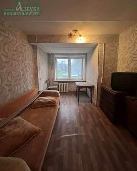 2-к квартира, вторичка, 34м2, 1/5 этаж