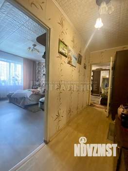 2-к квартира, вторичка, 53м2, 1/9 этаж