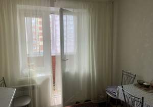 1-к квартира, вторичка, 42м2, 3/10 этаж