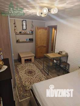 2-к квартира, вторичка, 33м2, 1/9 этаж