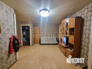2-к квартира, вторичка, 43м2, 3/3 этаж