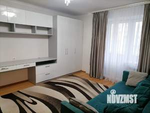 2-к квартира, вторичка, 61м2, 1/10 этаж