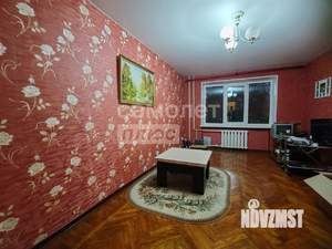 4-к квартира, вторичка, 105м2, 1/5 этаж