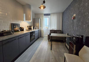 1-к квартира, вторичка, 42м2, 7/10 этаж