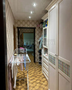 3-к квартира, вторичка, 68м2, 1/9 этаж