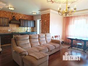 4-к квартира, вторичка, 108м2, 10/10 этаж