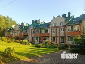 5-к квартира, вторичка, 240м2, 2/4 этаж
